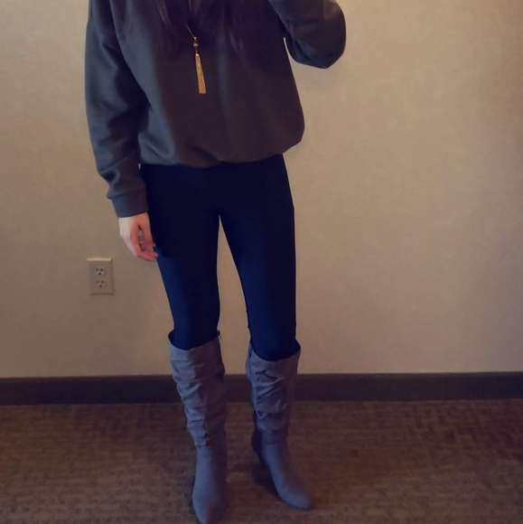 Meet your Posher, Emily - Picture 3 of 13